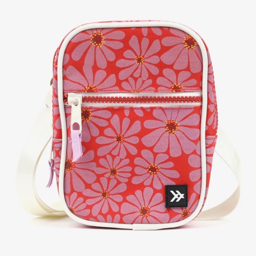 Thread wallet bag